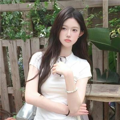 屋顶里的散步者